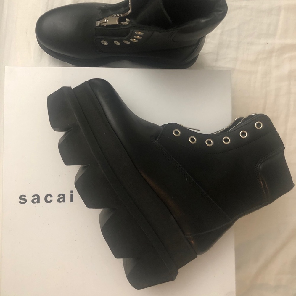 Sacai new w box leather boot women’s 7/37